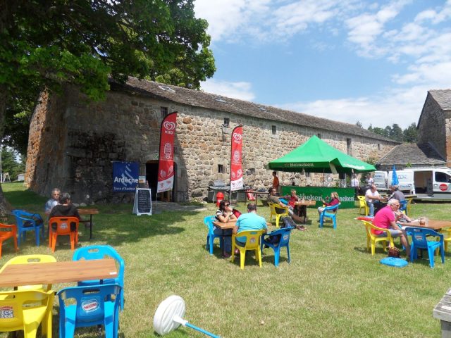 The Snack du Lac_Devesset