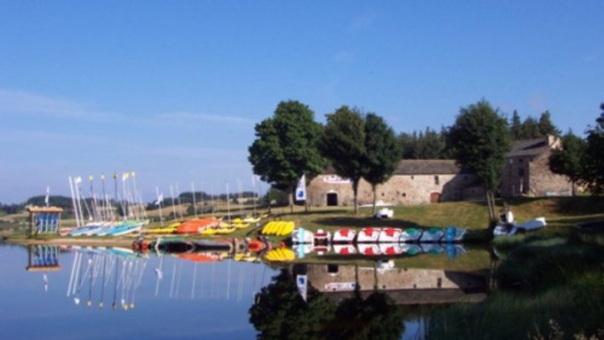Swimming at Devesset Lake_Devesset