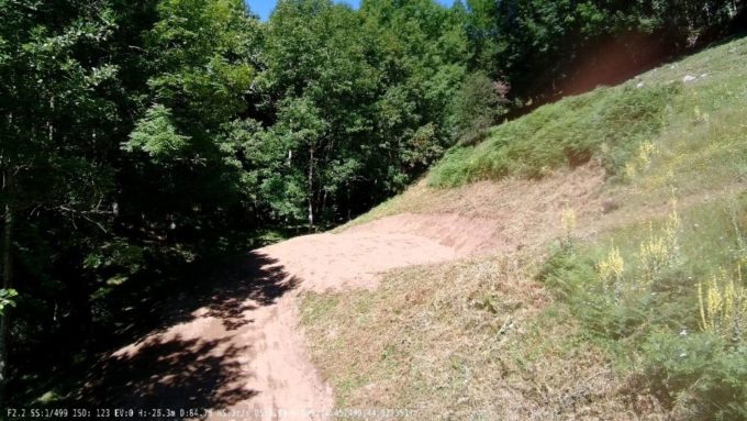 Le Temps Supendu – Aire de Camping-car_Saint-Pierreville